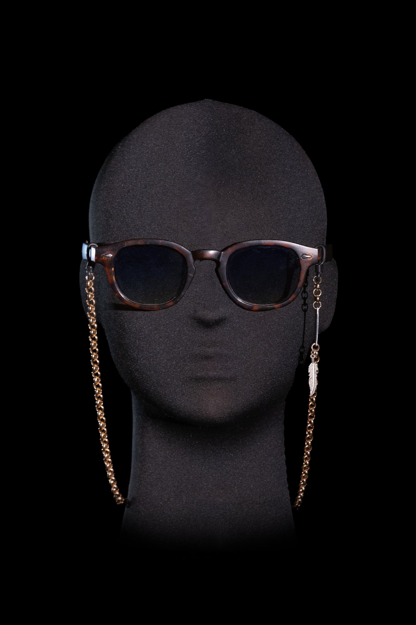 SHARMA Anita eyeglass chain — gold, product view