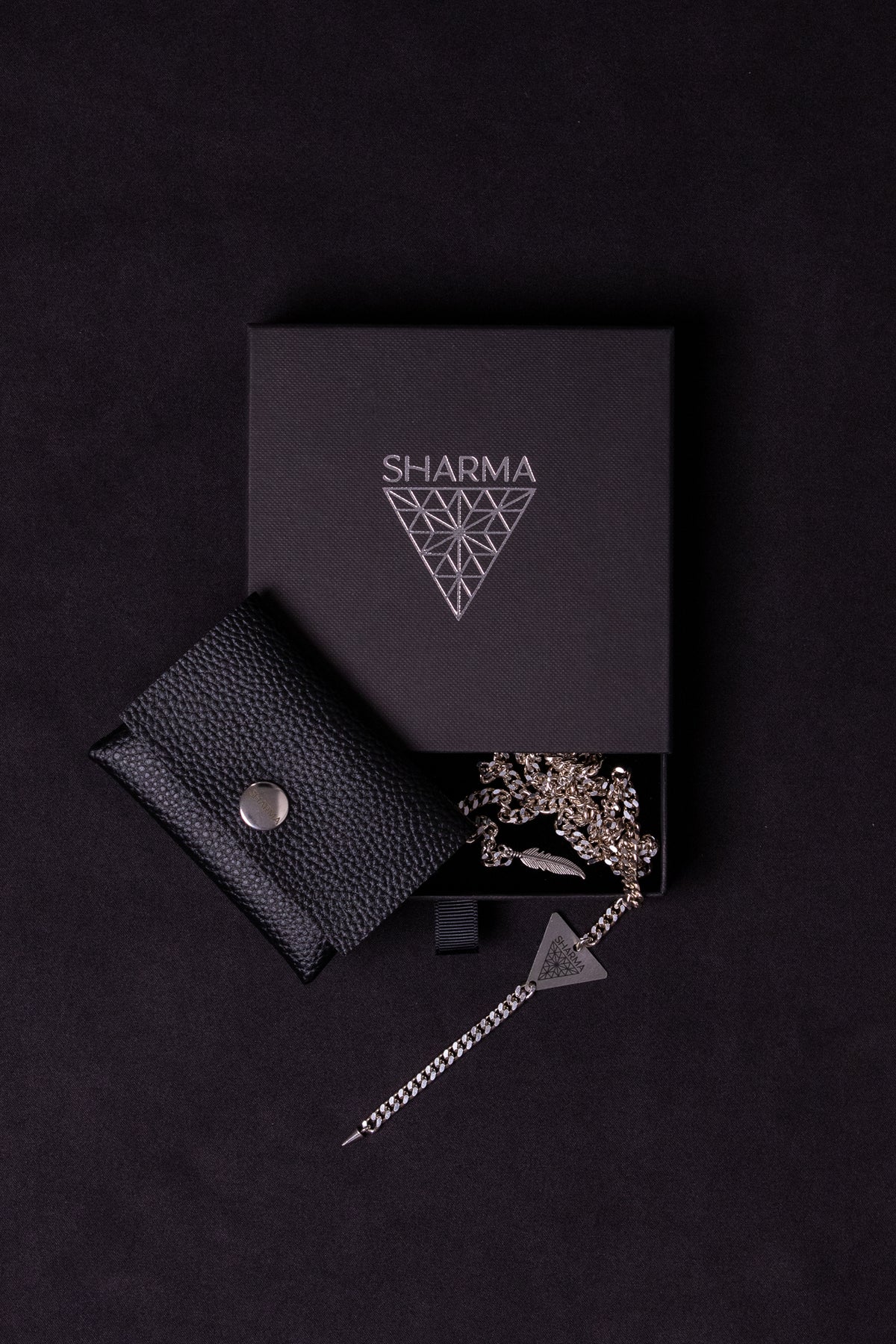 SHARMA Anna face chain — silver, packaging