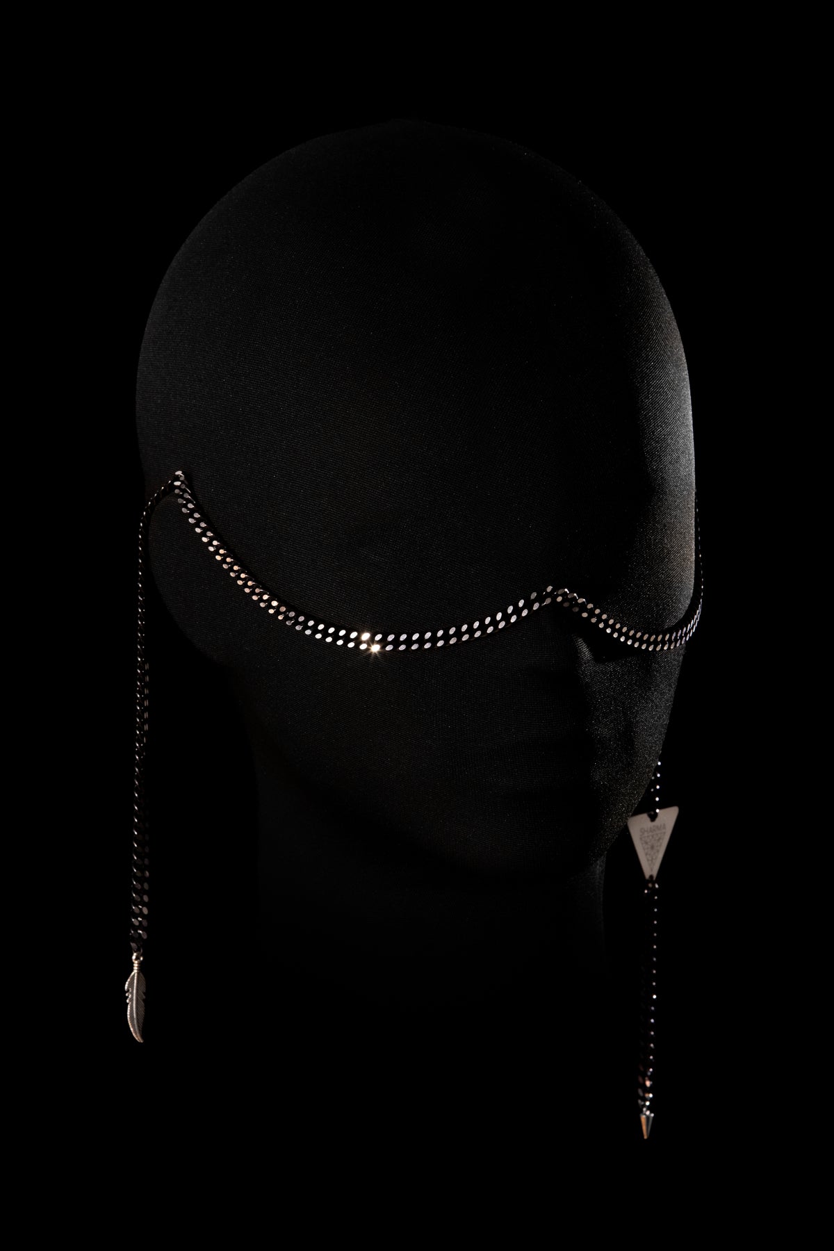 SHARMA Anna face chain — black, product view