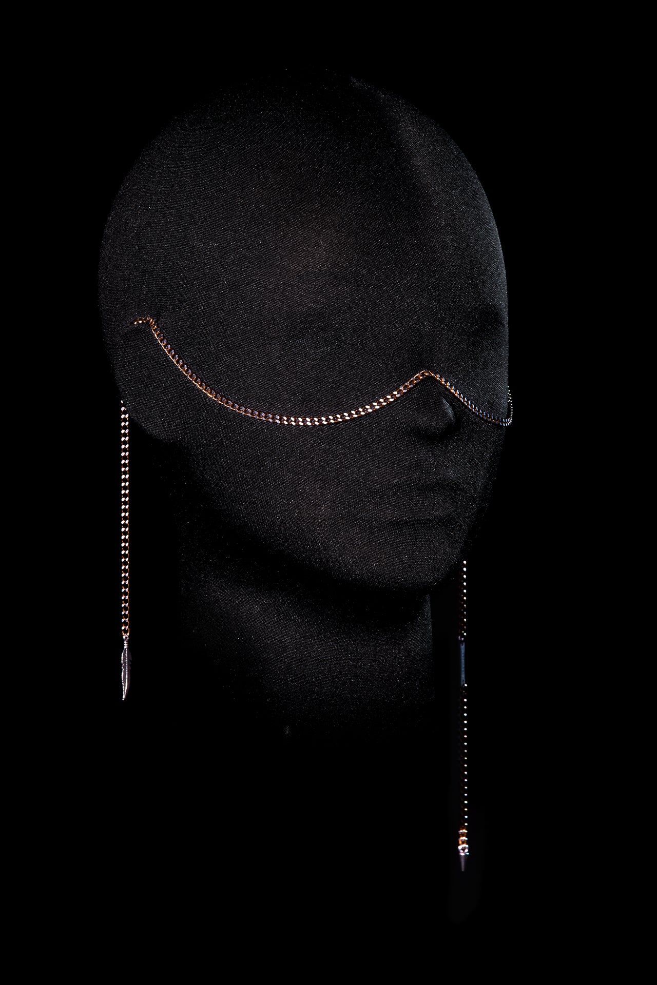 SHARMA Gaia face chain — bronze, product view