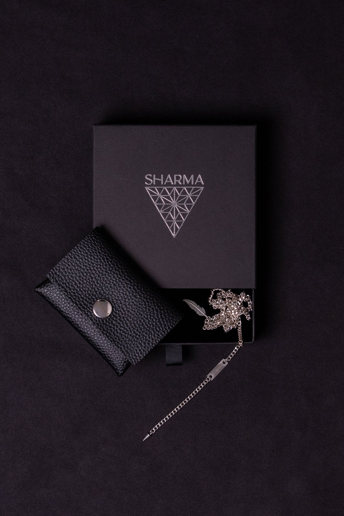SHARMA Gaia face chain — silver, packaging