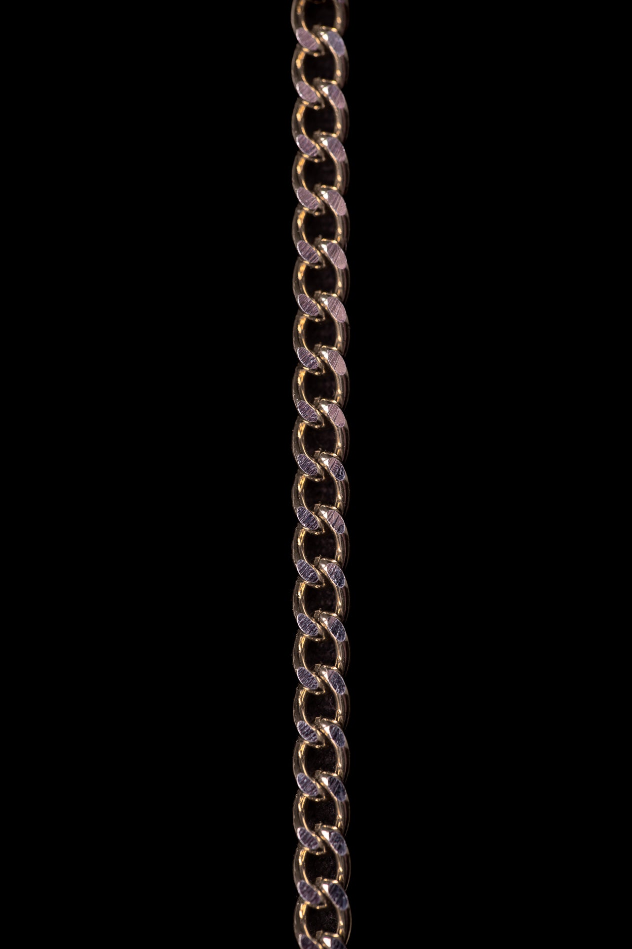 SHARMA Gaia face chain — gold, macro detail