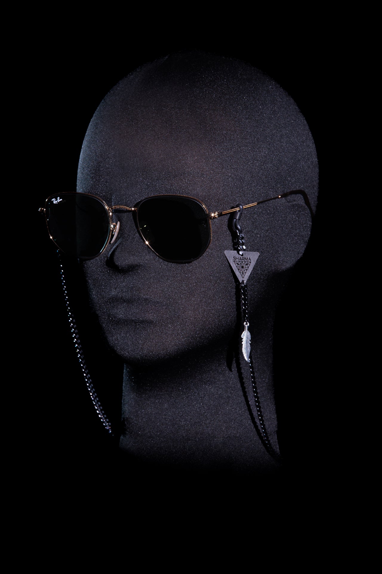 SHARMA Priscilla eyeglass chain — black, product view