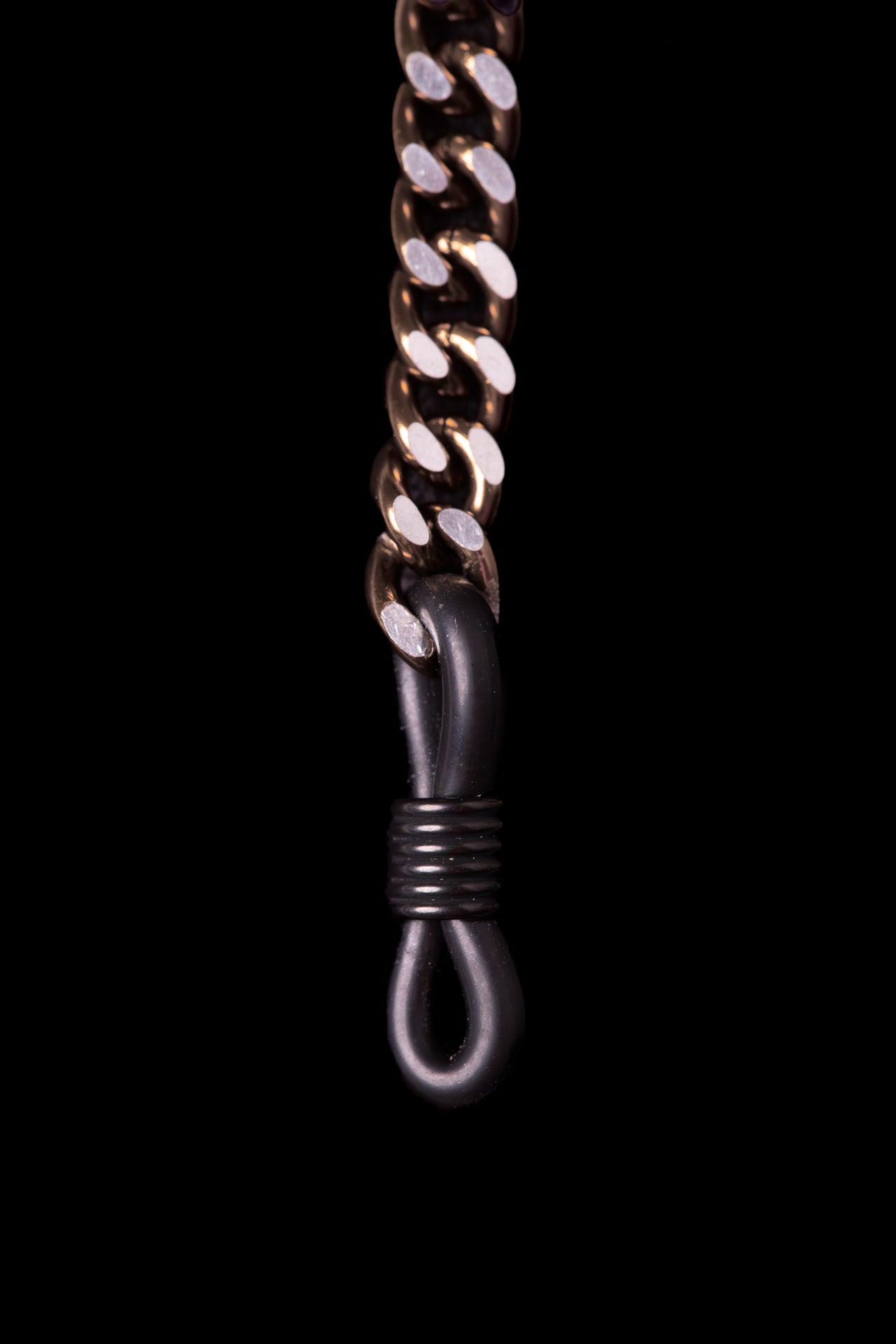 SHARMA Priscilla eyeglass chain — bronze, macro detail